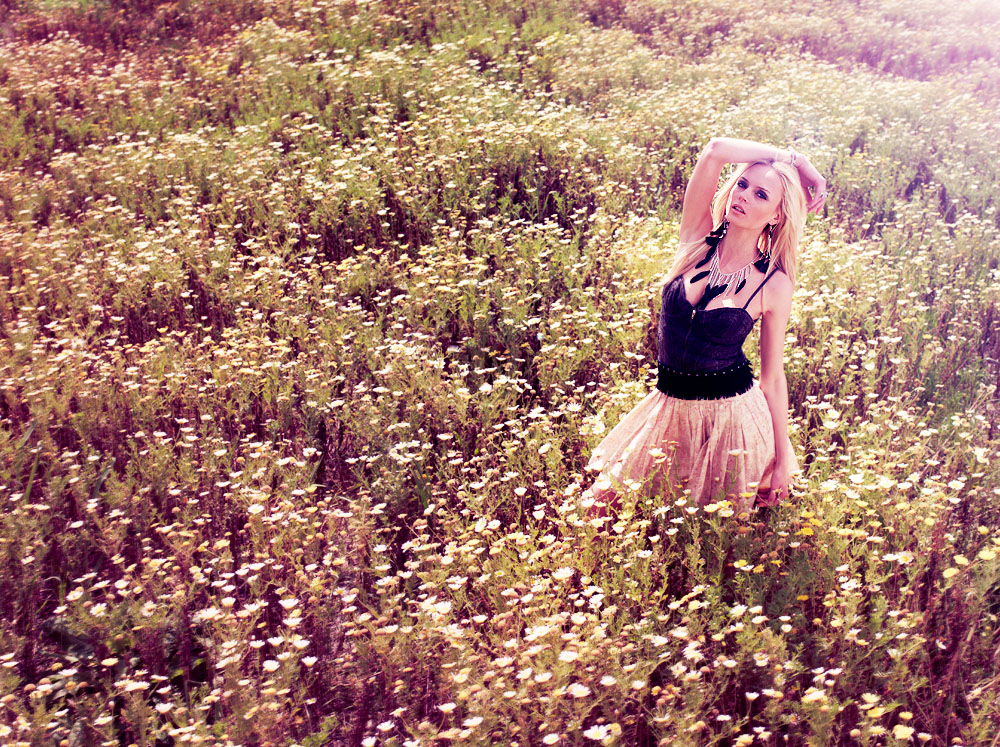 5/9 Advertising and fashion photography for six